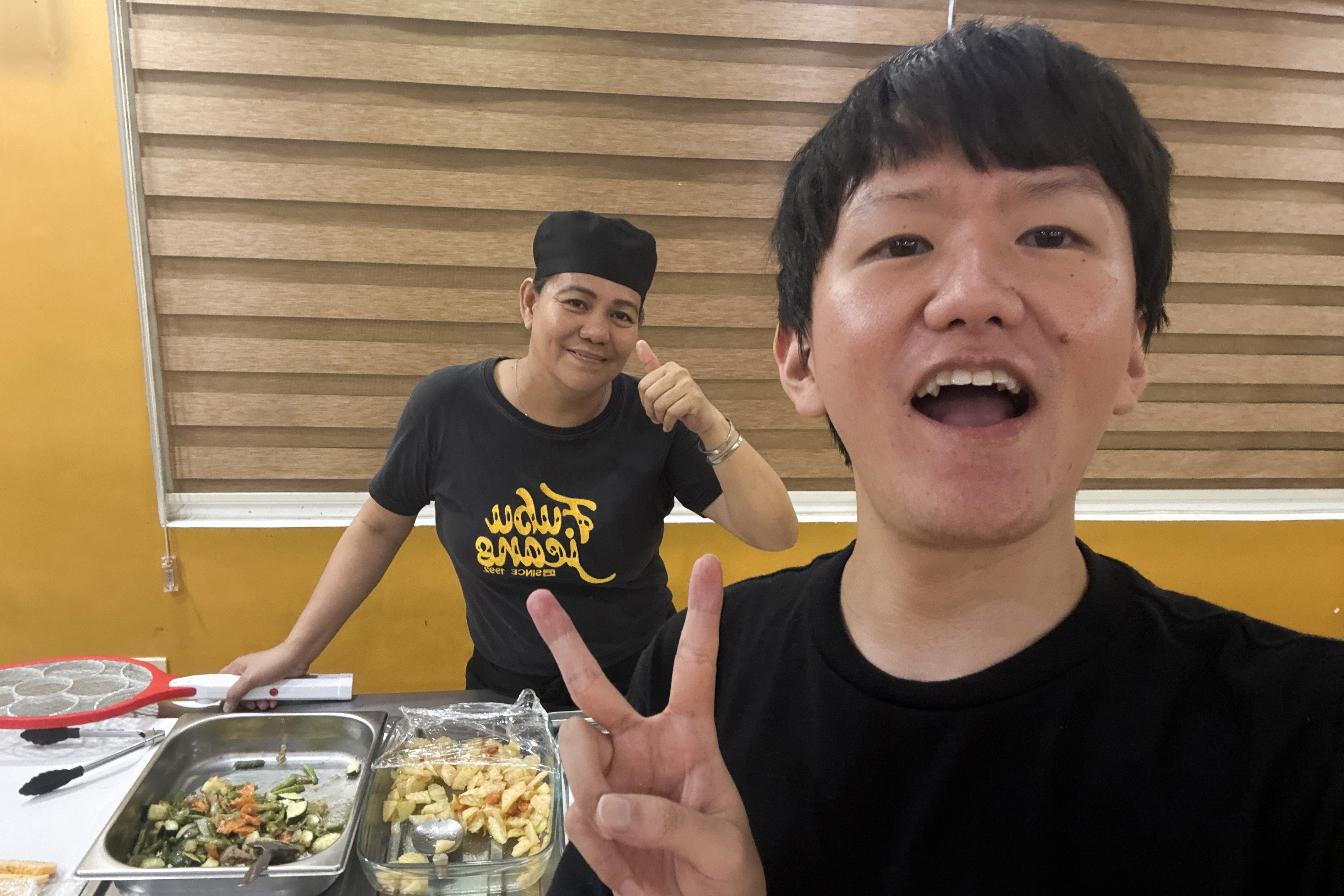 フィリピン CIP 食堂スタッフ