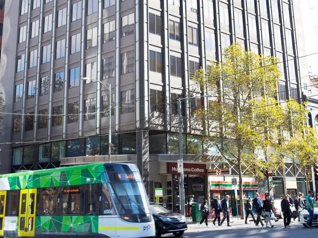 Impact English College