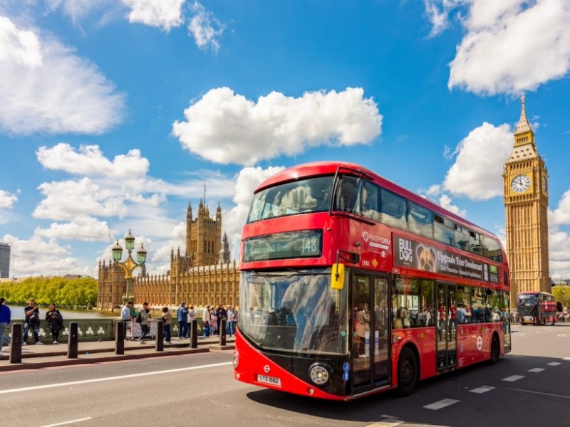 社会人のイギリス留学ってどう？体験談や成功のポイントを徹底解説