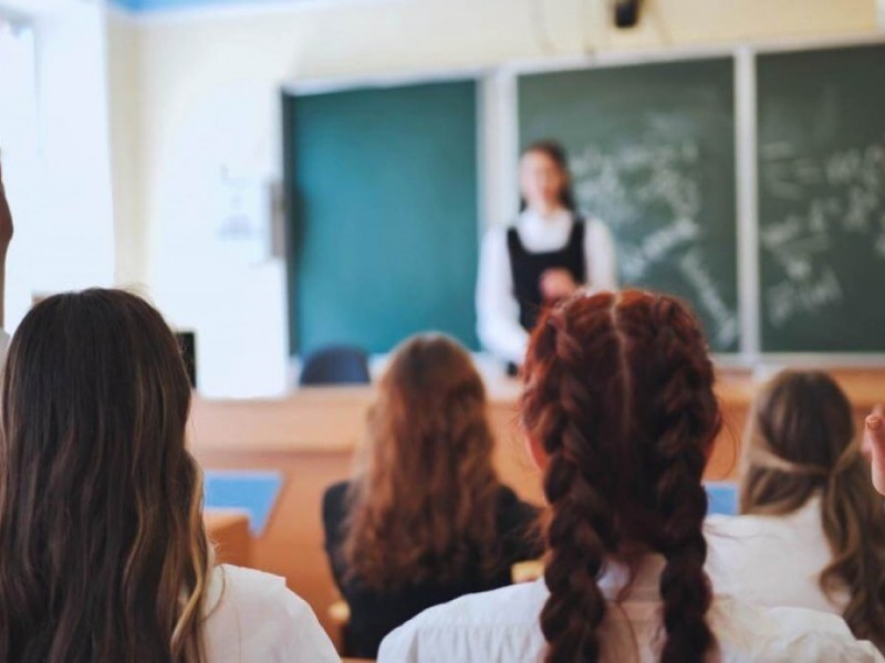 高校生の長期留学で夢に一歩近づく！費用や学校選びなど成功のためのコツを紹介