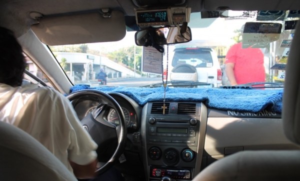 フィリピンのタクシー