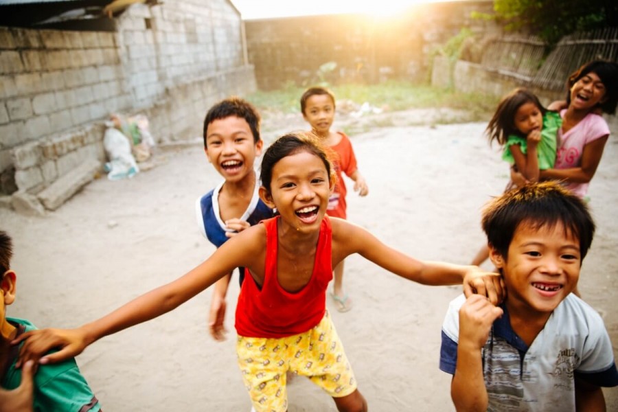フィリピン ボランティア 子供たち
