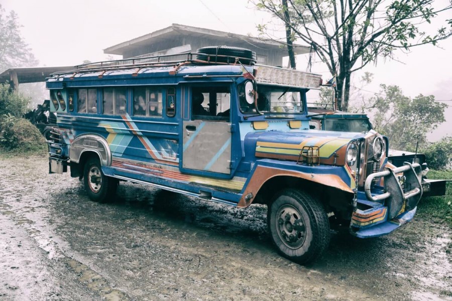 フィリピンのジプニー（Jeepney）