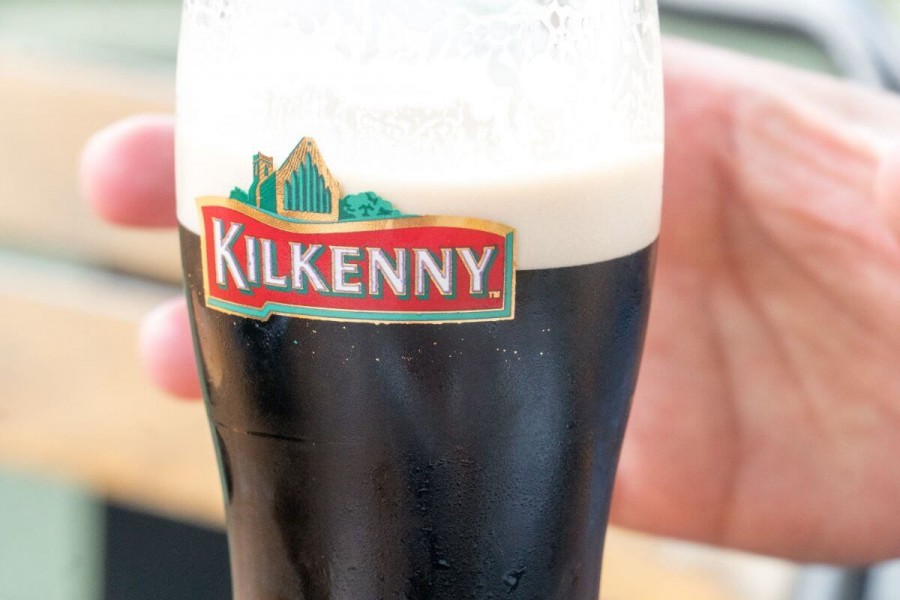無料発送 ギネスビール Guinness ビール アイルランド ブリキ看板