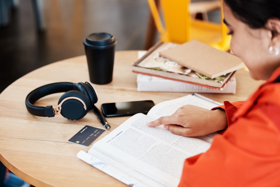 ロンドン留学 費用 渡航費