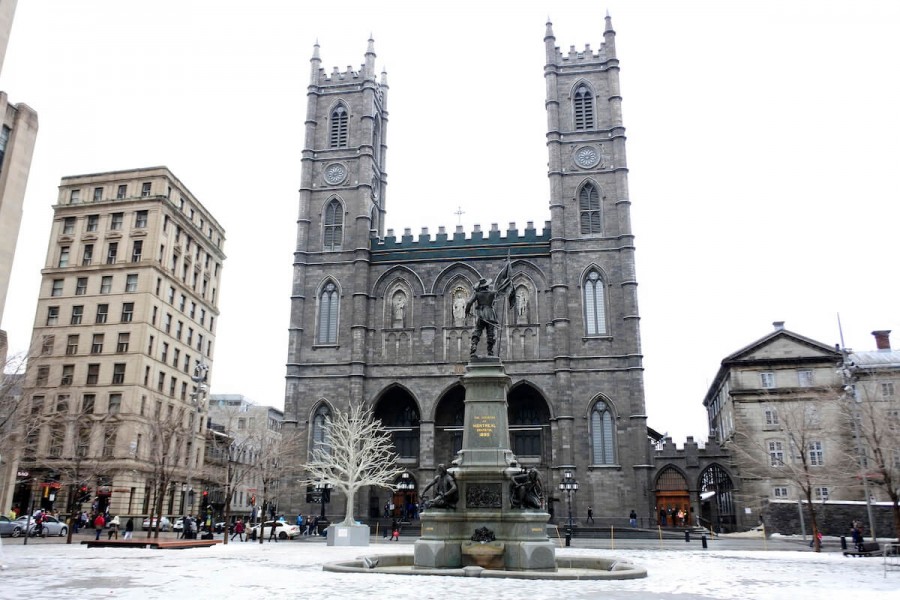 カナダ 親子留学 費用