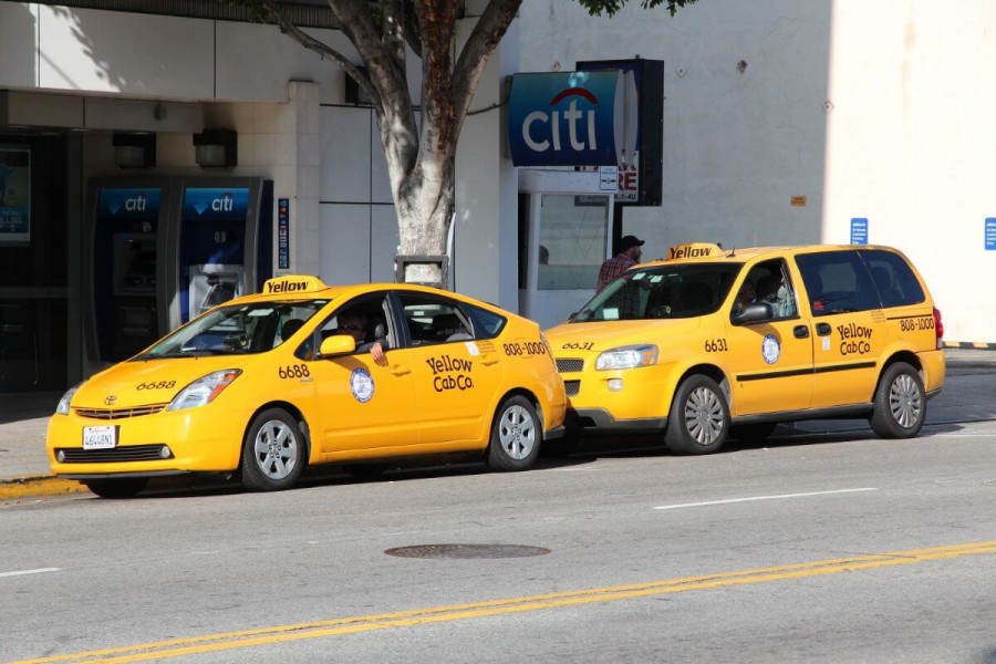交通 アメリカ ロサンゼルス タクシー
