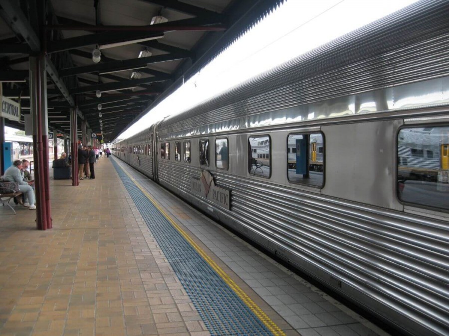 シドニー 交通 鉄道 利用方法
