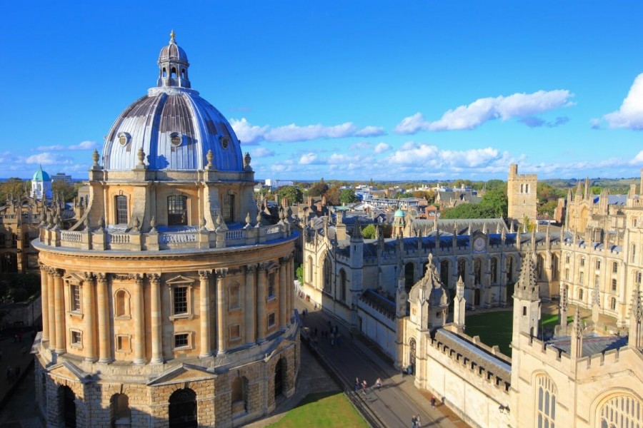 オックスフォード留学の特徴とは メリット デメリットを徹底解説 School With
