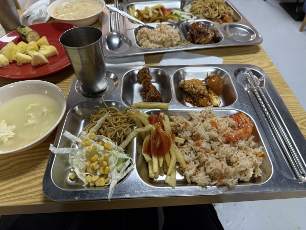 語学や異国文化に向き合う貴重な経験でした - 食事の一例