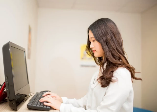 学校内観