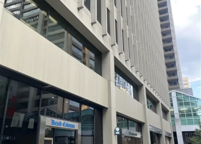 GV カルガリーの校舎外観