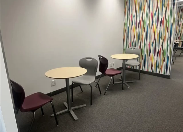 GV カルガリーの校舎内観