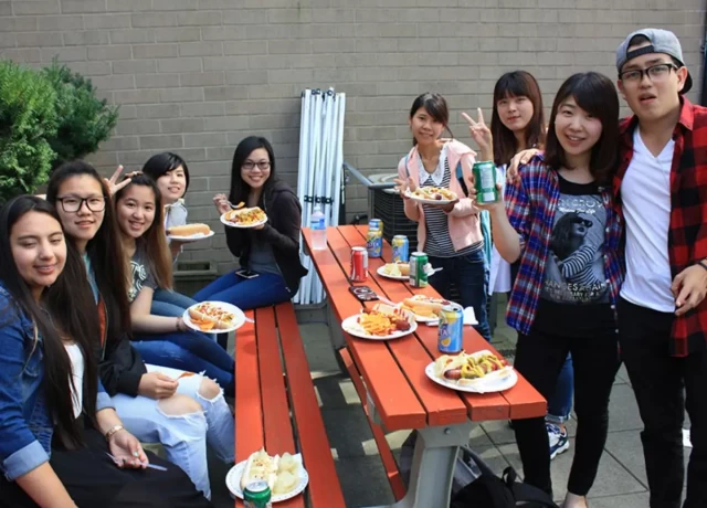 アクティビティ