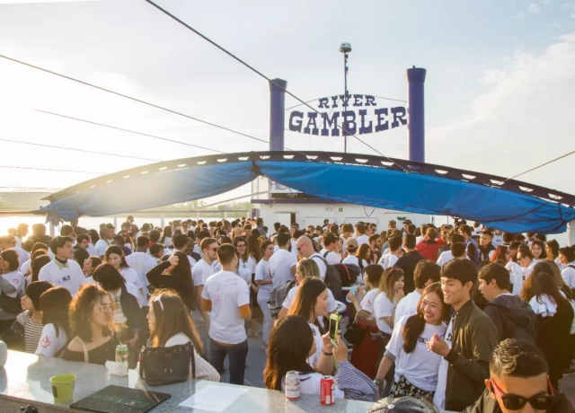 アクティビティ