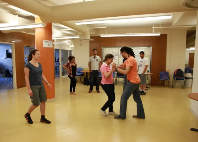 アクティビティ