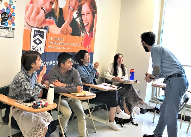 経験豊富な講師陣が生徒ひとりひとりをきちんとフォローアップ！