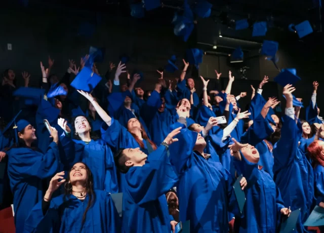 仕事サポートも充実で専門チームがしっかりサポート