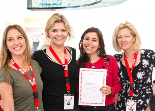 金曜日の卒業式が毎回盛り上がる！