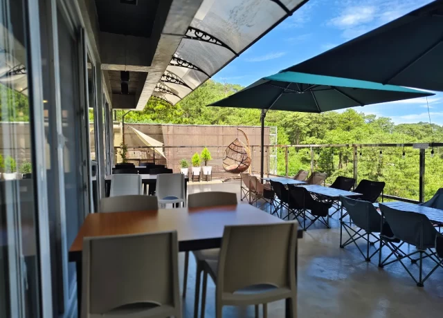 カフェ（AQUA GARDEN）