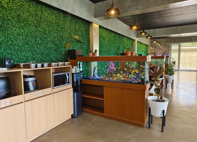 カフェ（AQUA GARDEN）