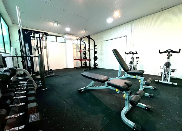 器材充実なジムでリフレッシュに