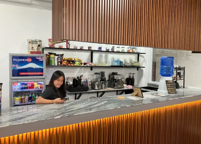 カフェ
