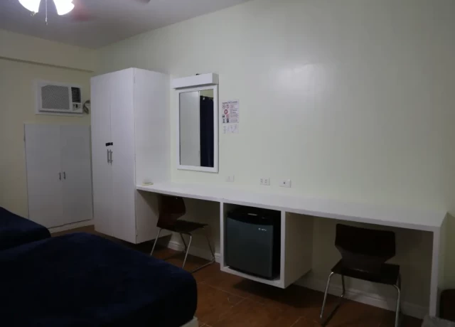 内部寮2人部屋(シティ側)