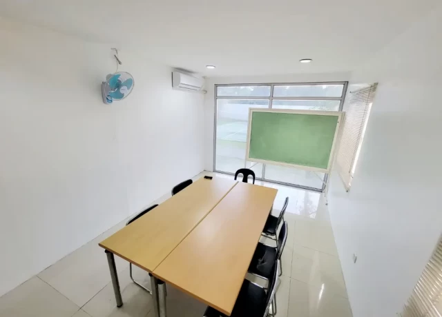 教室