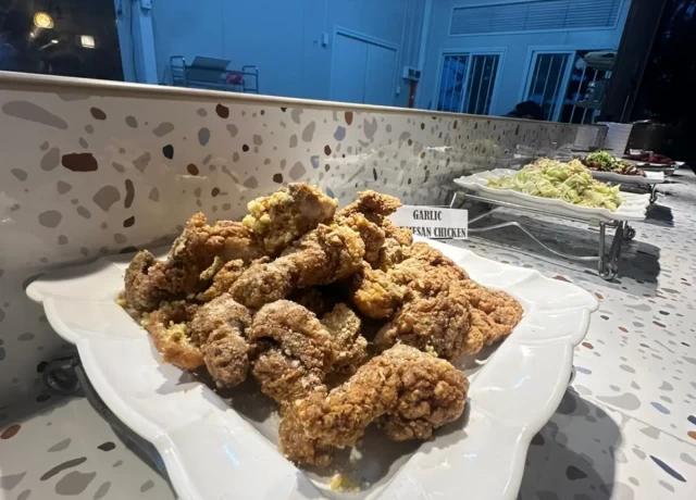 夕食ビュッフェ例