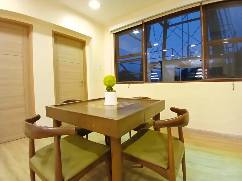 プレミアム ダイニング