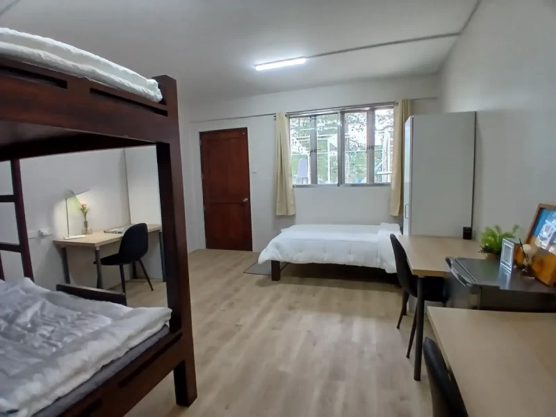 デラックス3人部屋