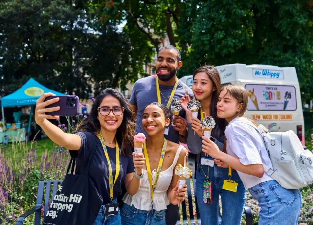 アクティビティ