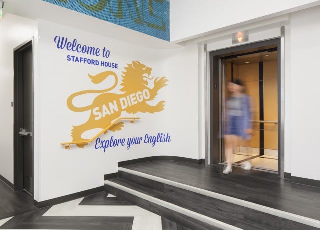 スタッフォードハウス サンディエゴ