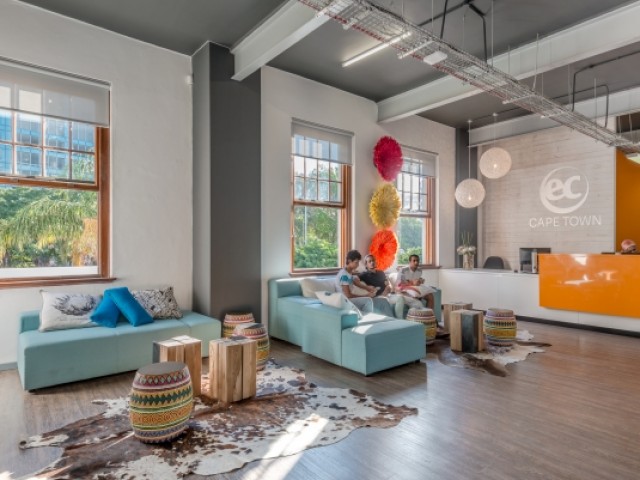 Ec ケープタウンの口コミ 評判 費用情報から留学申込手続きはスクールウィズ Ec ケープタウンの口コミ 評判 費用情報から留学申込手続きはスクールウィズ