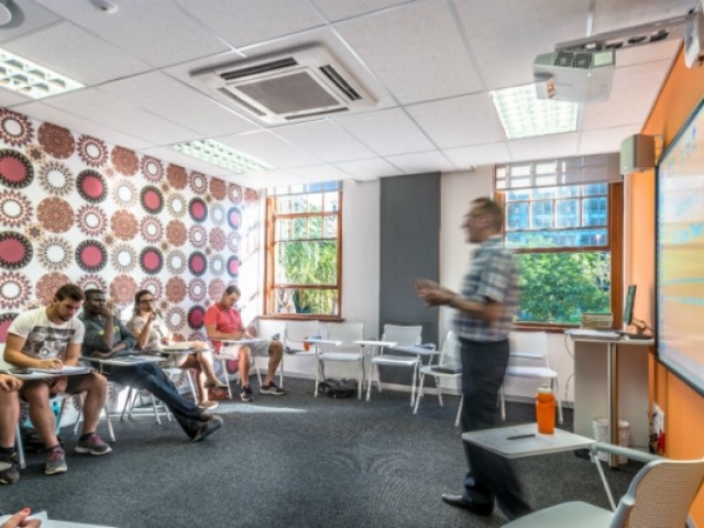 Ec ケープタウンの口コミ 評判 費用情報から留学申込手続きはスクールウィズ Ec ケープタウンの口コミ 評判 費用情報から留学申込手続きはスクールウィズ