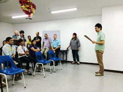 卒業スピーチの様子